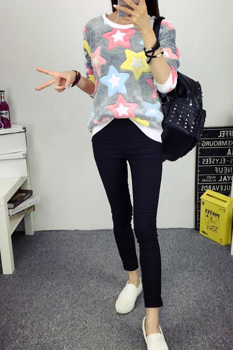 Фото товара 8815, плюшевая толстовка с принтом звезды